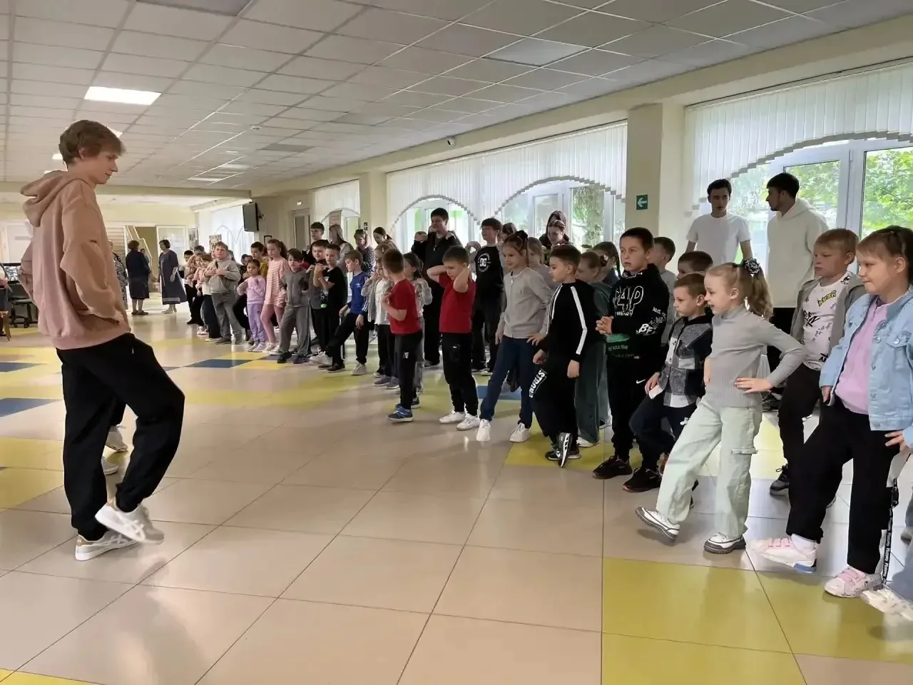 1️⃣☀️Лето распахнуло свои двери, и наша школа с радостью встречала юных гостей в летнем...