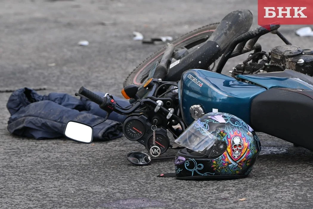 🏍️ Утро в Сыктывкаре началось с встречи мотоцикла и легковушки