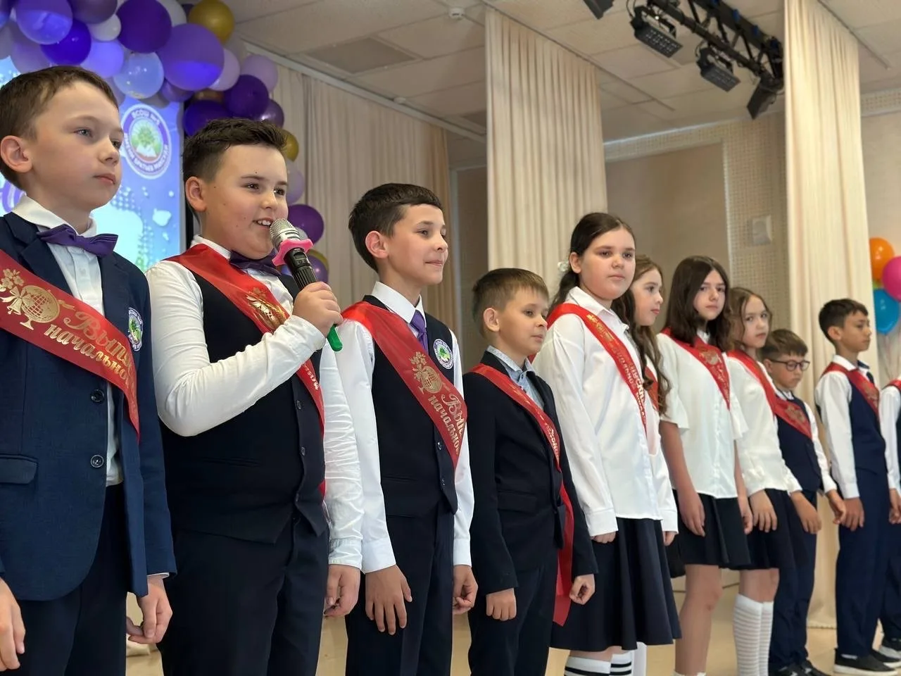✨ Прощай, начальная школа! ✨  Сегодня мы провожали в новый, большой этап жизни наших замечательных в