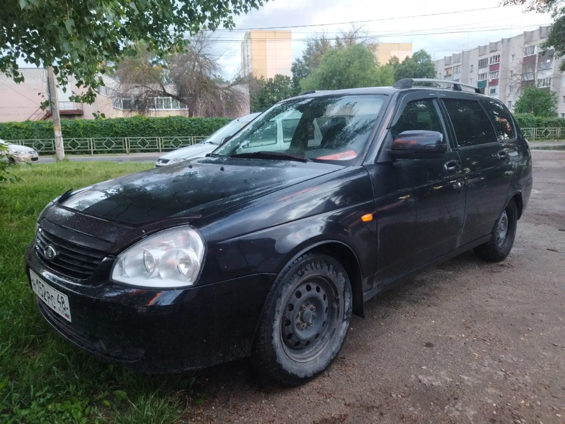 Приора универсал 2010г.люкс,АБС, подушки,ГУР, парктроник, датчик дождя света,осмотр Липецк, цена 275