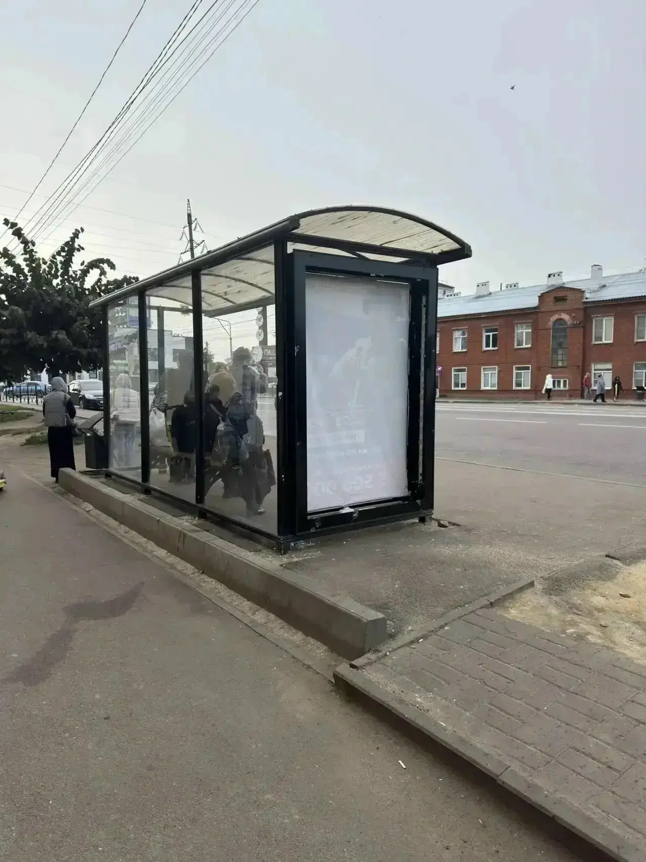 👮 Подростка подозревают в вандализме на остановке в Тамбове