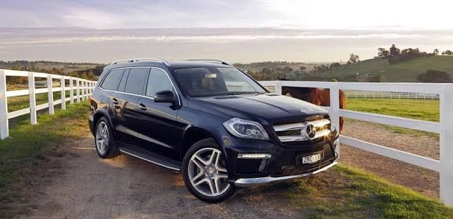 Во Владивостоке мужчина «покатался» на чужом Mercedes и продал его жене за 10 тысяч руб...
