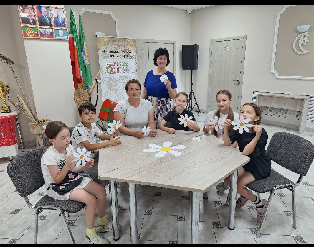 Гаилә-тормышта һәркем өчен иң мөһиме, бу якыннарыбыз һәм туганнарыбыз, без яраткан, кай...