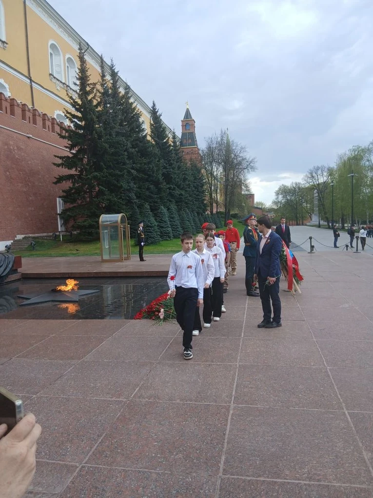 🎖🌹В преддверии празднования годовщины Победы над фашистской Германией юнармейцы и орлята нашей школы