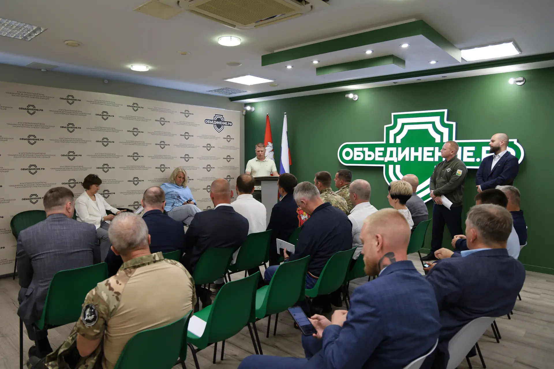 Депутаты-ветераны специальной военной операции обсудили развитие здравоохранения Челябинской области