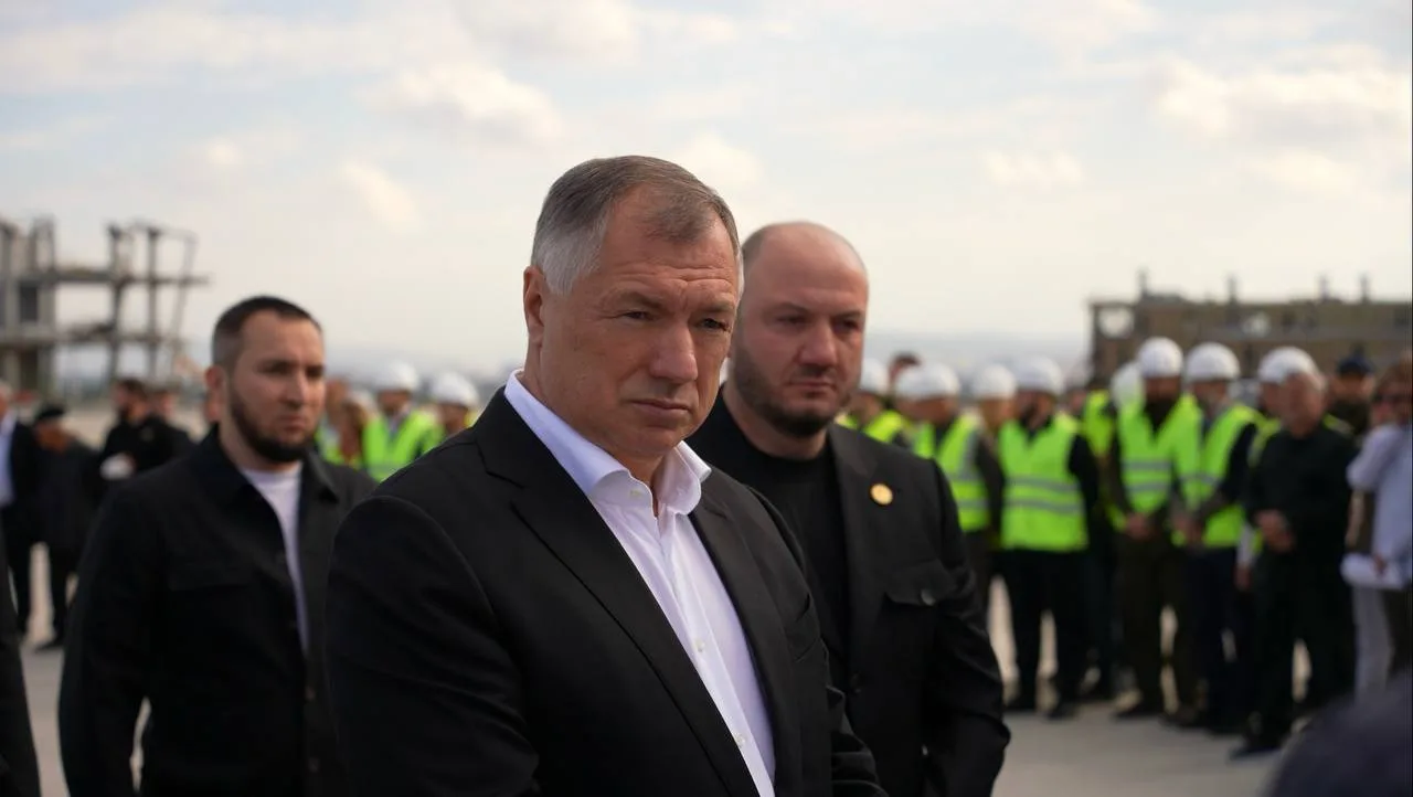 Марат Хуснуллин совершил рабочую поездку в Чеченскую Республику