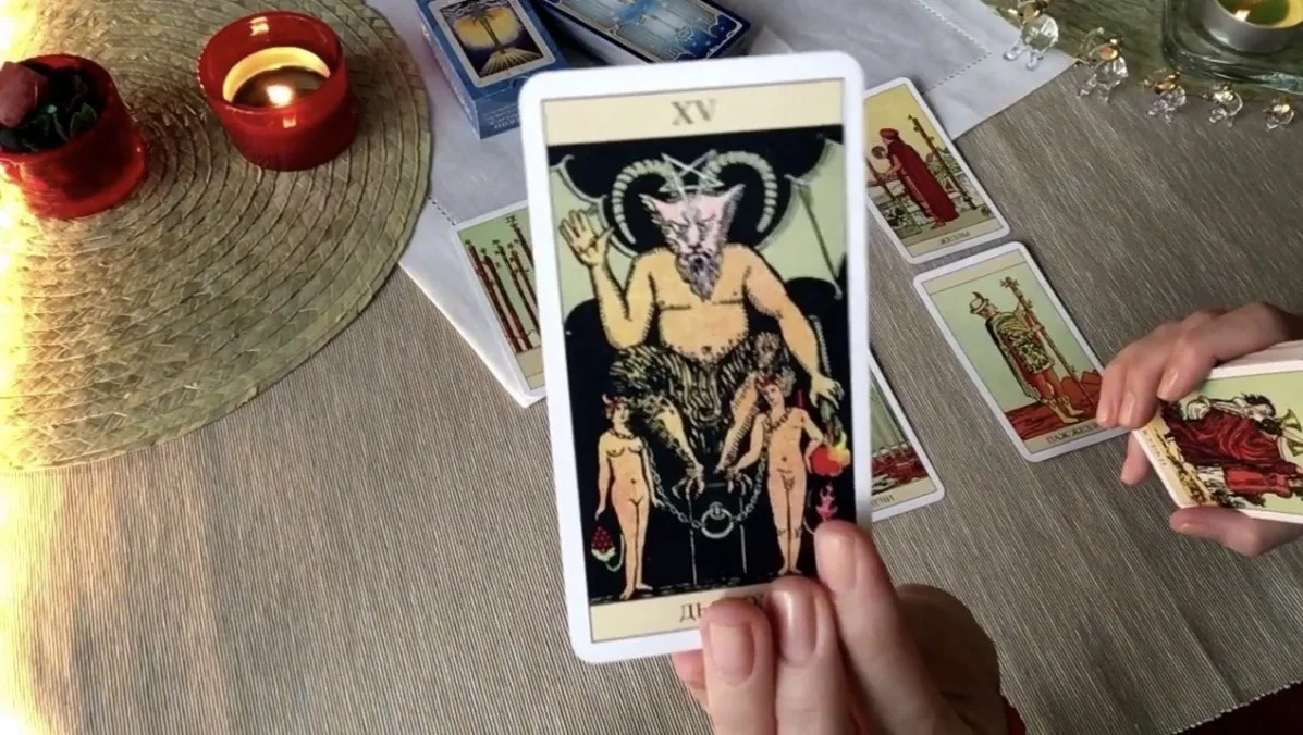 🔮 ПОЧЕМУ «ПРОСТО ПОГАДАТЬ» — РИСК КАТАСТРОФЫ ДЛЯ ВАШЕЙ СУДЬБЫ

Друзья, сегодня поделюсь историей, о