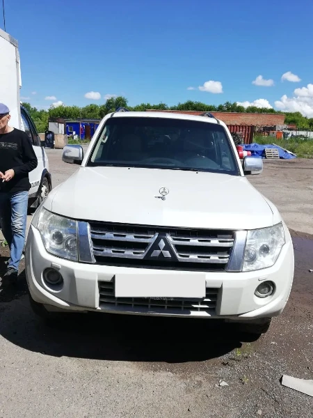#Mitsubishi #Pajero 4 поколение [рестайлинг] 2012
