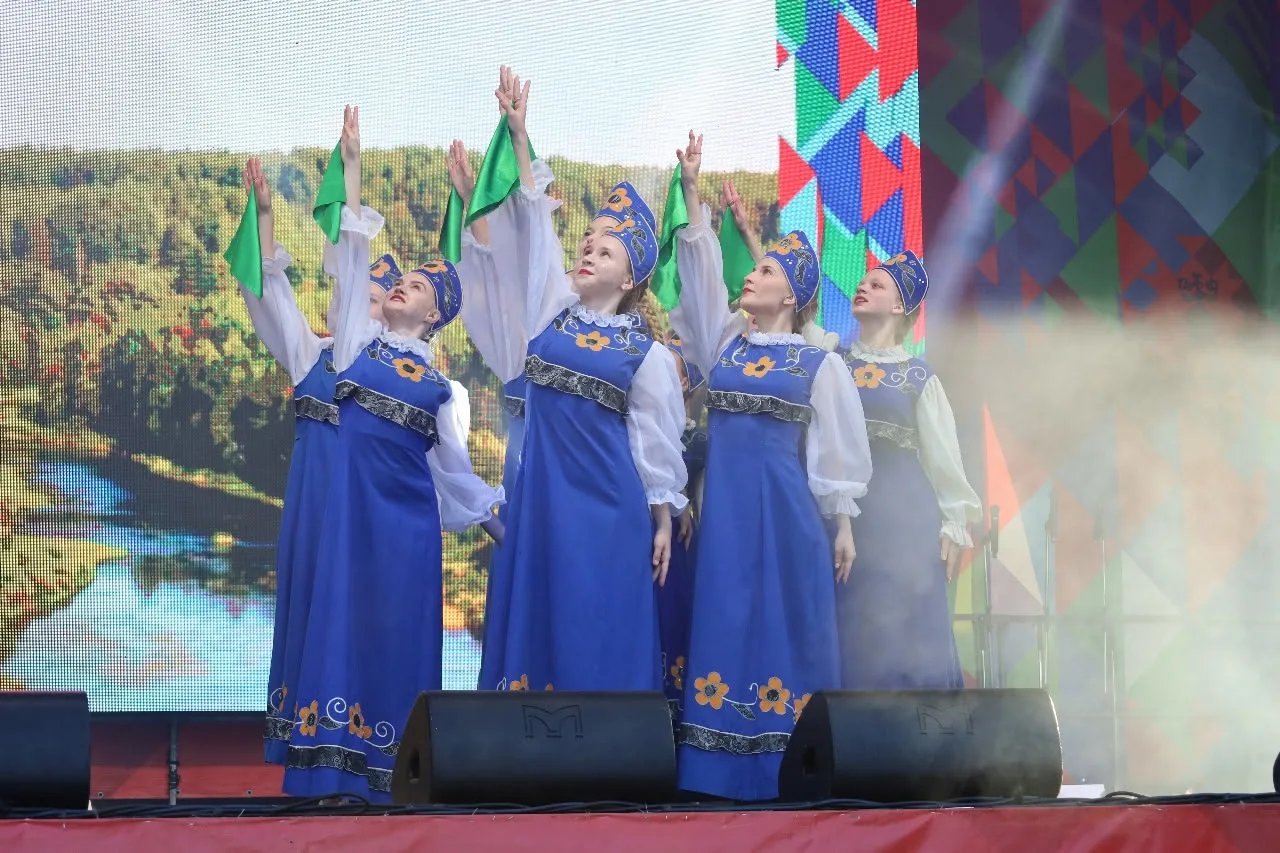 С Международным днём танца поздравляем всех, кто причастен к этому прекрасному искусств...