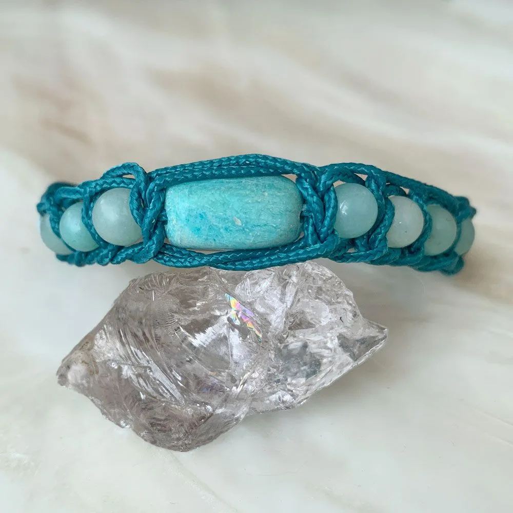 На сайт в раздел https://zabaykalye-gem.ru/accessories добавлены морион, плетеное колье...