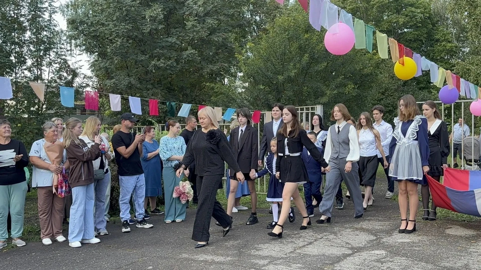 🌟🔔1сентября в нашей школе прошла торжественная линейка, посвященная Дню знаний и стар...