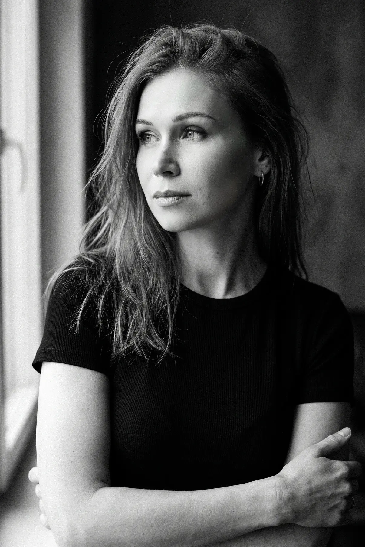 "Мой мужчина даёт мне деньги, но я не чувствую себя свободно. Я все время боюсь что в л...
