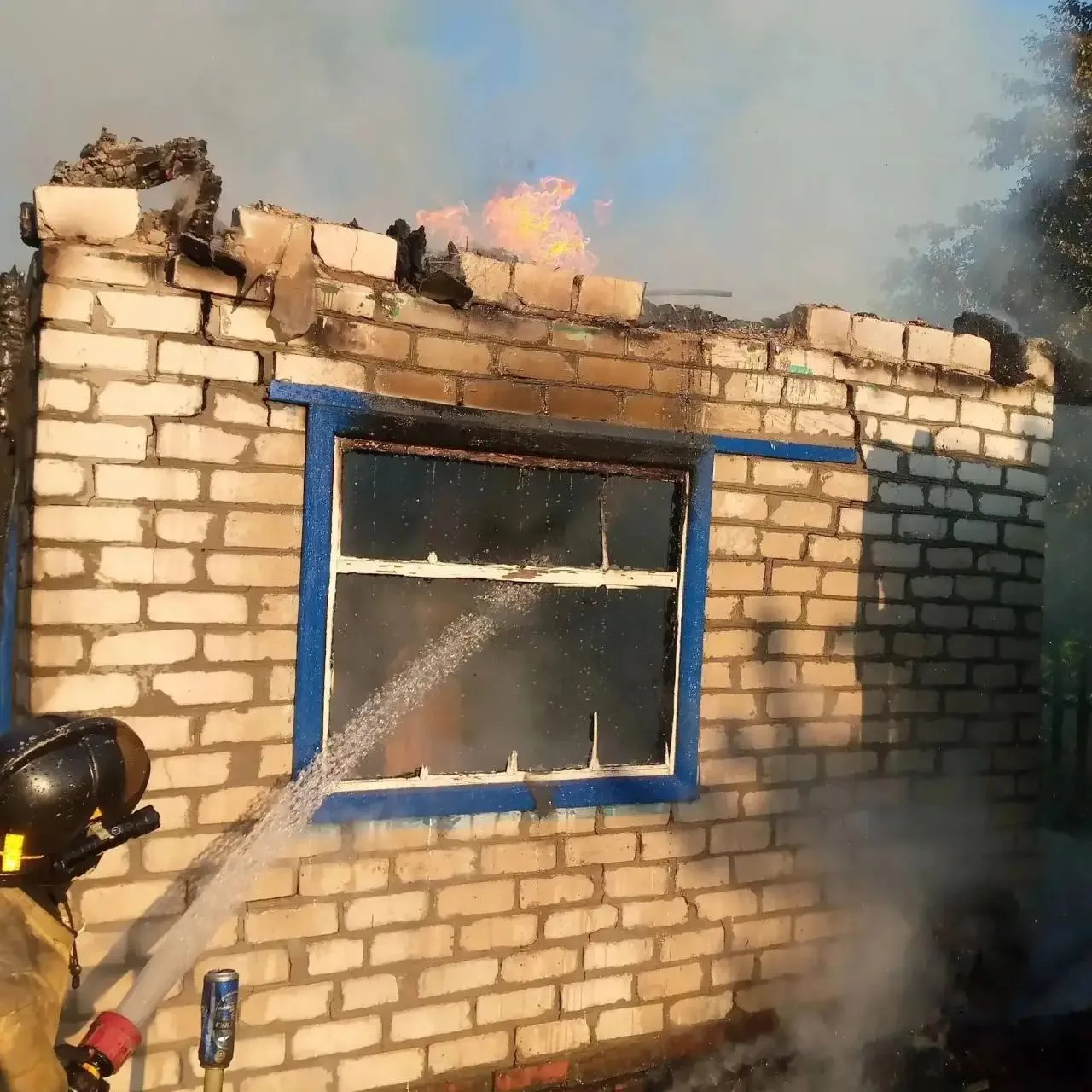 🔥Вчера под Железногорском из-за короткого замыкания сгорел дачный дом

Пожарные оперативно потушили