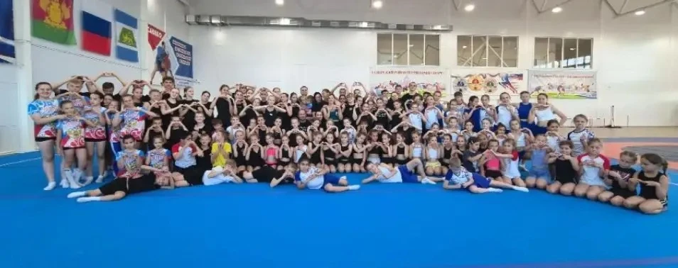 Спортивная акробатика