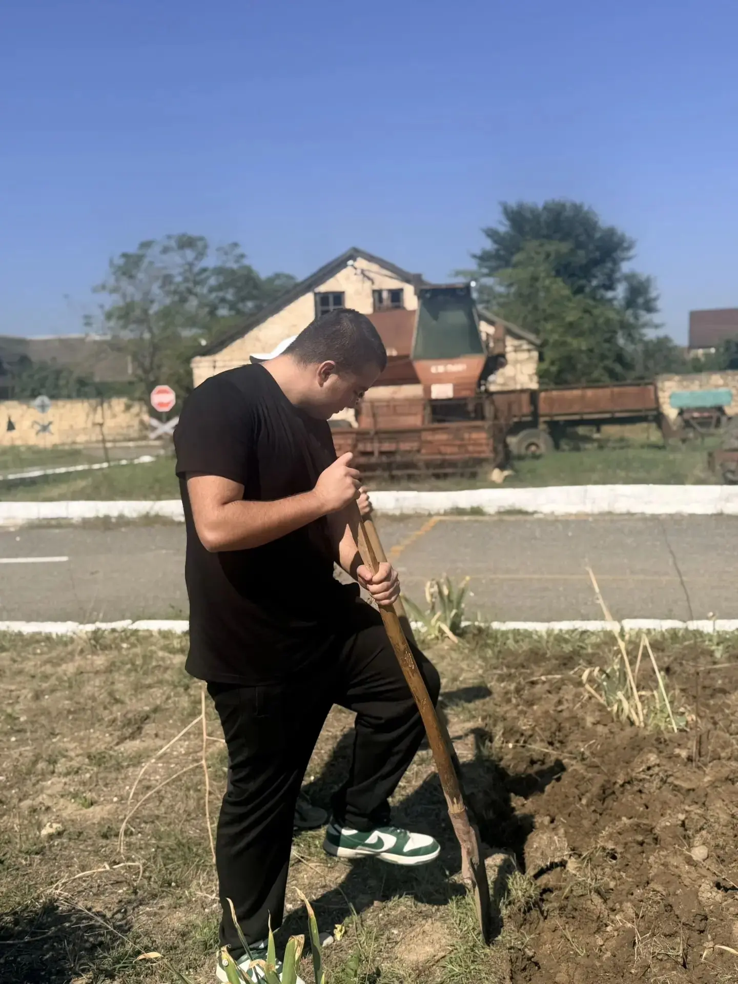 Трудовой десант на автодроме 🚜🌿