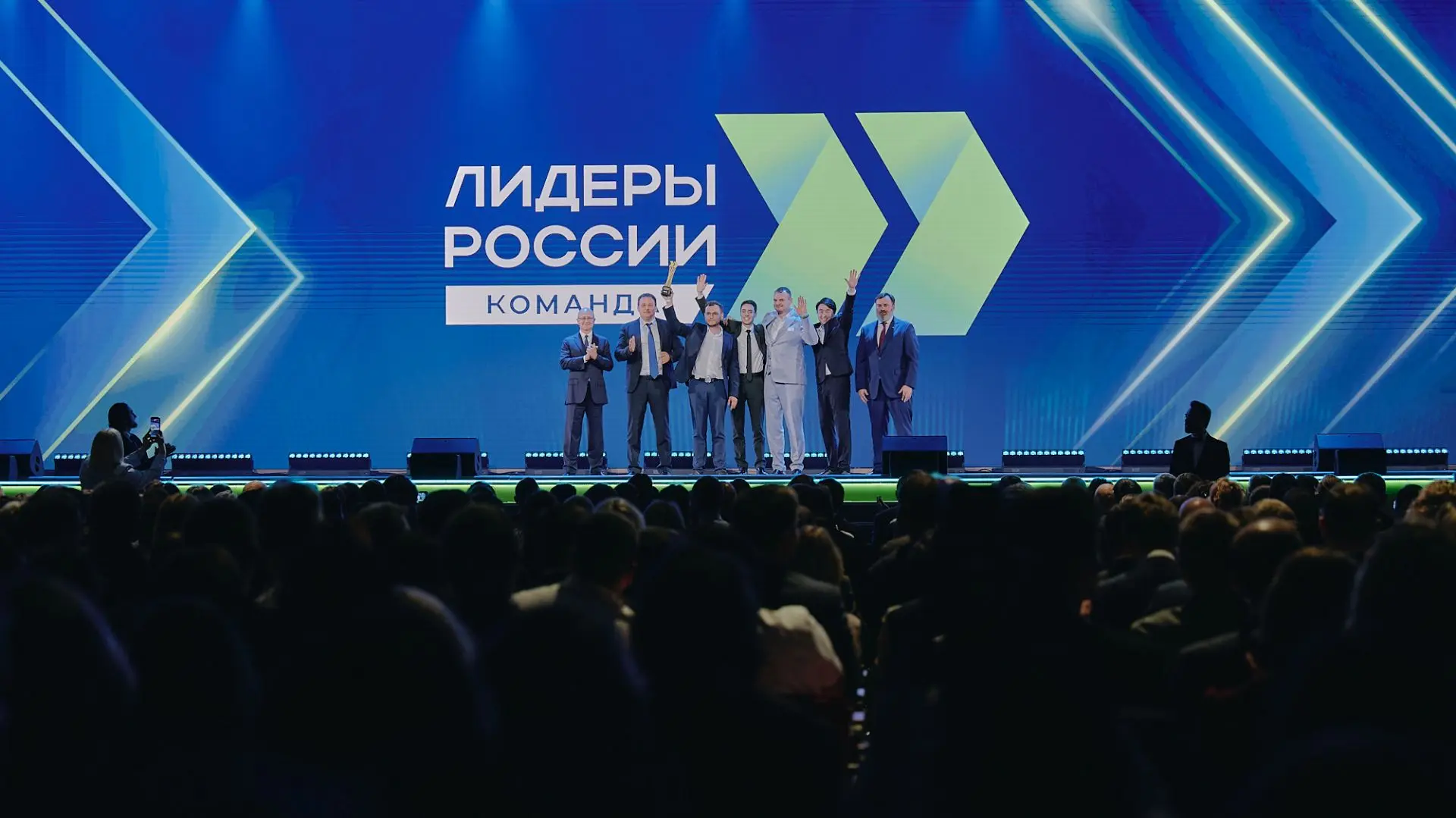 🏆 60 управленческих команд стали победителями «Лидеров России»