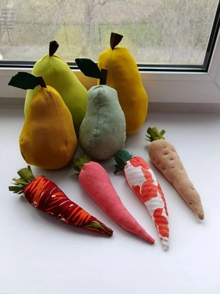 🌈⭐ НАШИ ТВОРЧЕСКИЕ ОБЪЕДИНЕНИЯ

 На занятиях объединения «Светлячок» под руководством педагога Гору