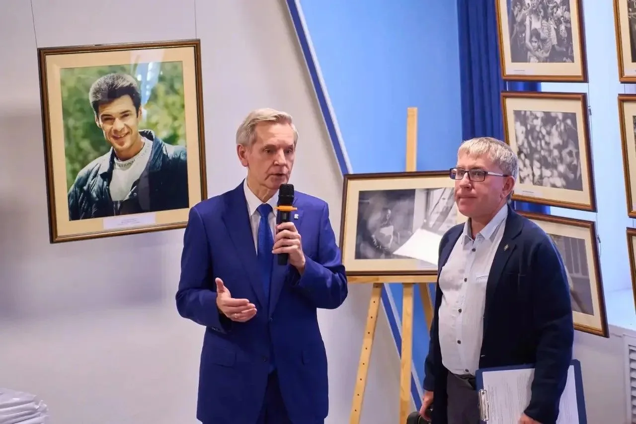 Выставка лучших работ 25-го фотоконкурса имени Александра Ефремова открылась в историче...