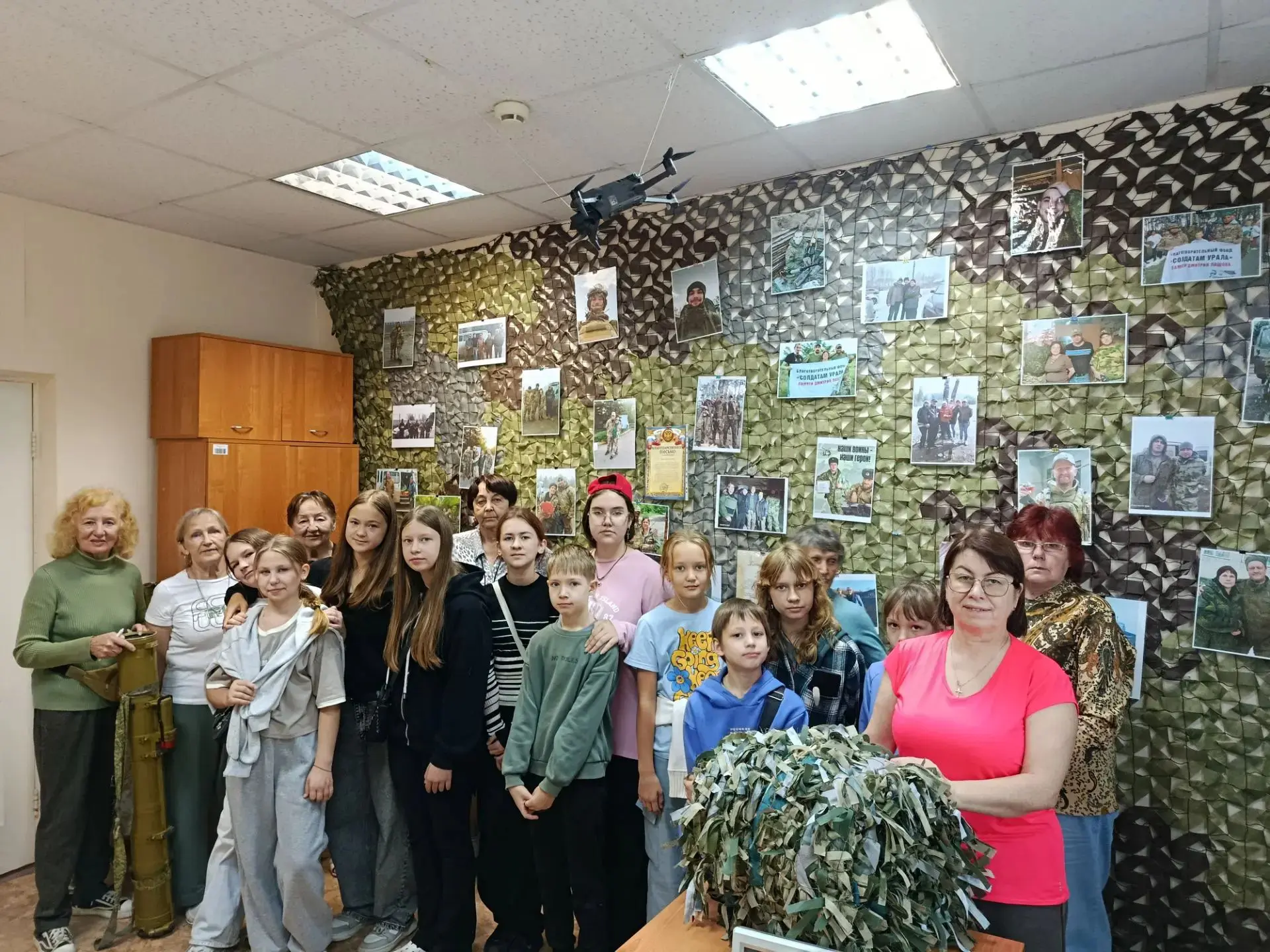 Вчера ребята из нашего школьного лагеря провели насыщенный день, они посетили Обществен...