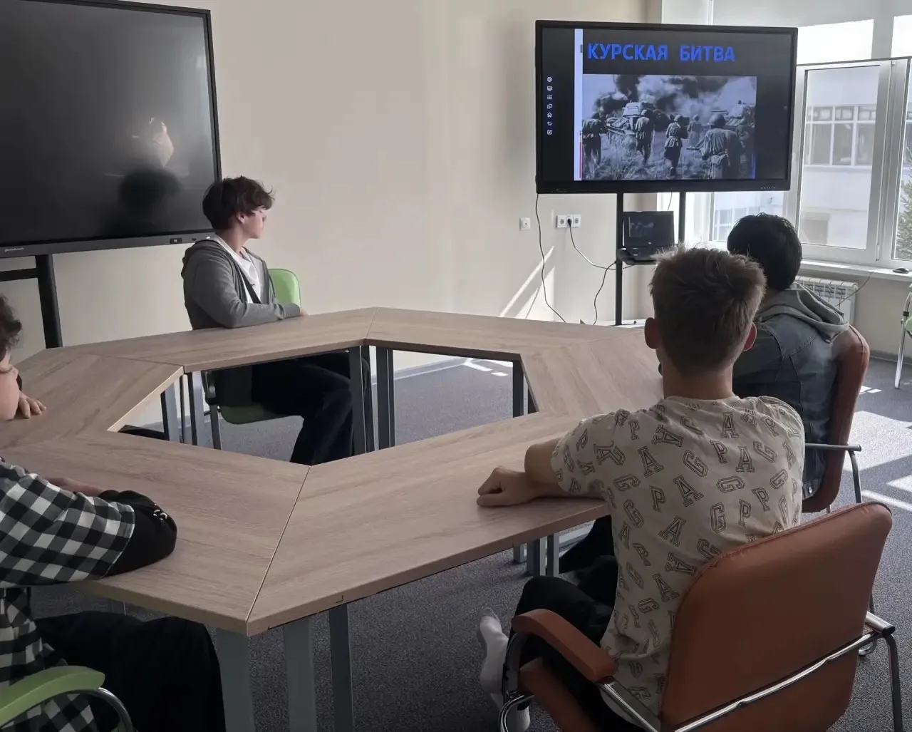 🎓 23 августа — День воинской славы России: день разгрома советскими войсками немецко‑ф...