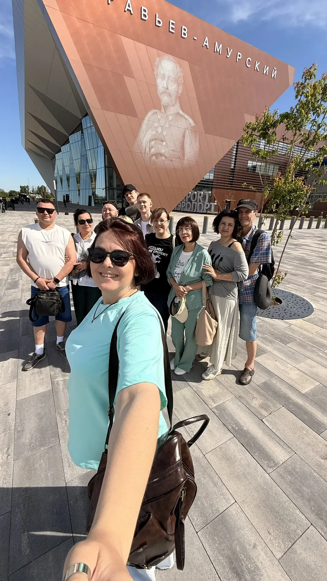 Казань, мы летим! ✈️

🧳 Прямо сейчас команда Амурского областного театра кукол грузит чемоданы и бе