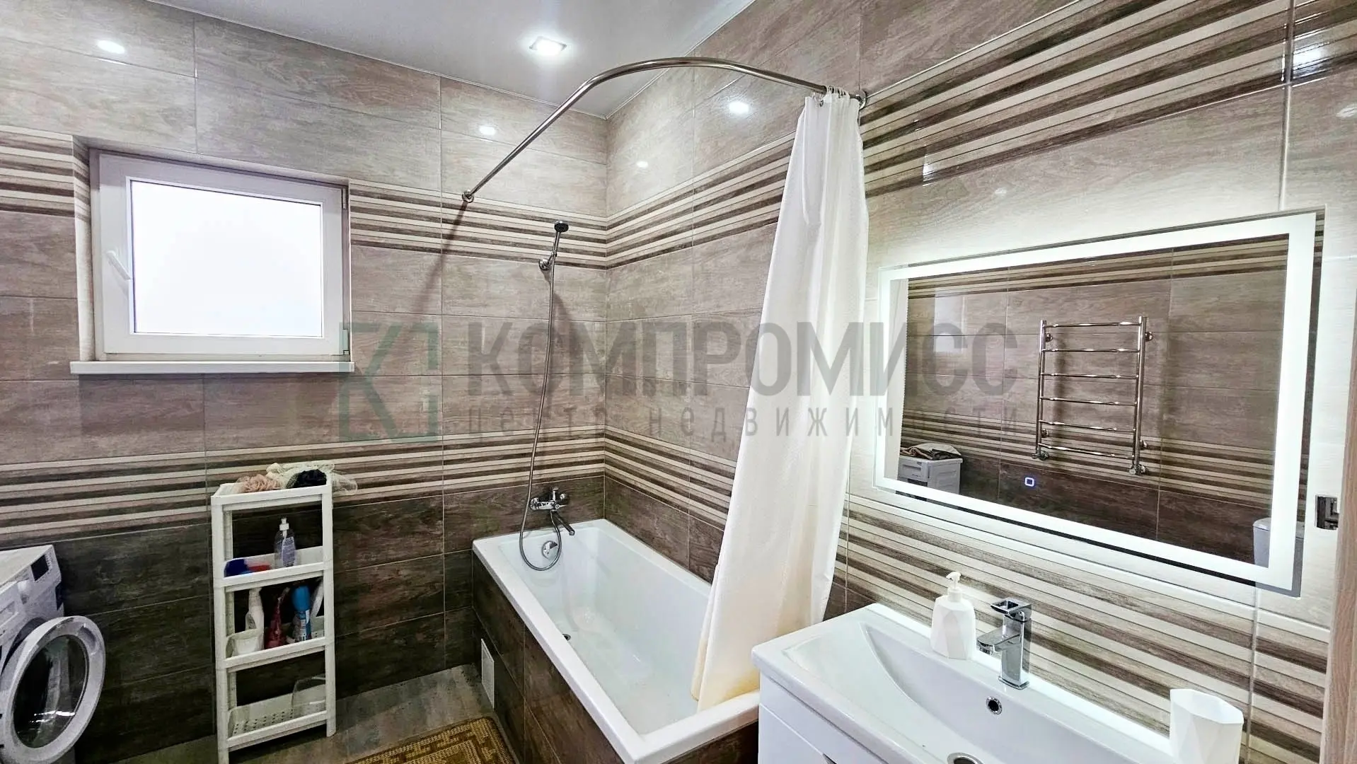 🏠 ID 117609732 Адрес: Краснодарский край, Абинский р-н, ст-ца Холмская  📍 Новый дом с современной пл