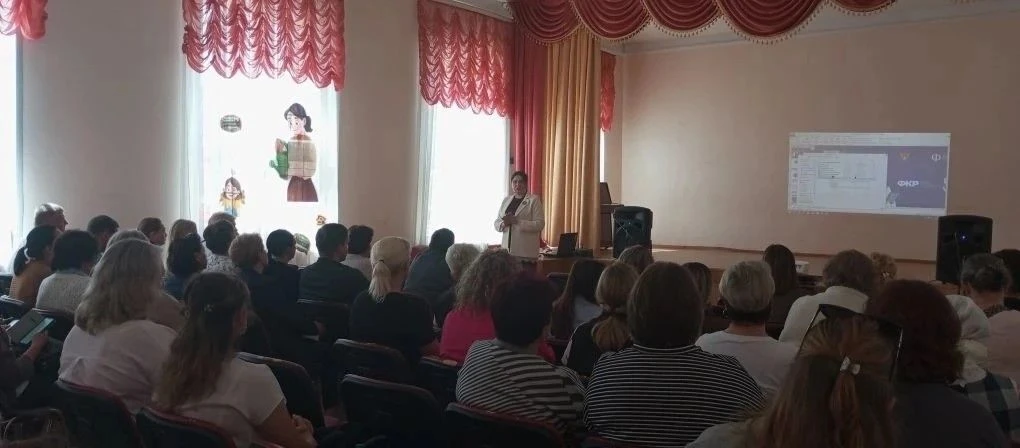 📚 Классный руководитель — больше, чем профессия!
14 мая педагоги МБОУ Кочетовской СОШ стали участни