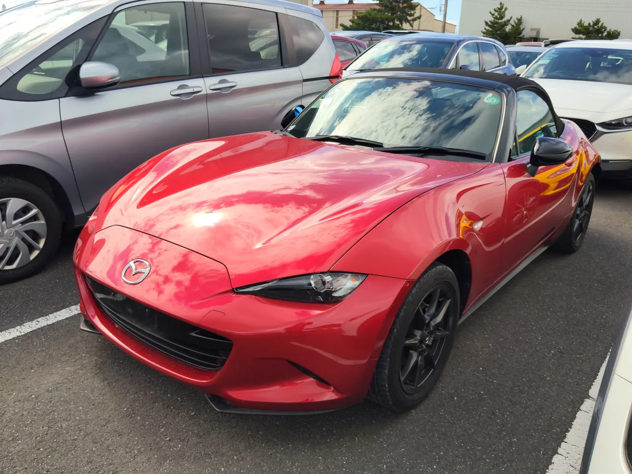 Яркий кабриолет MAZDA ROADSTER едет Тимуру в Москву!