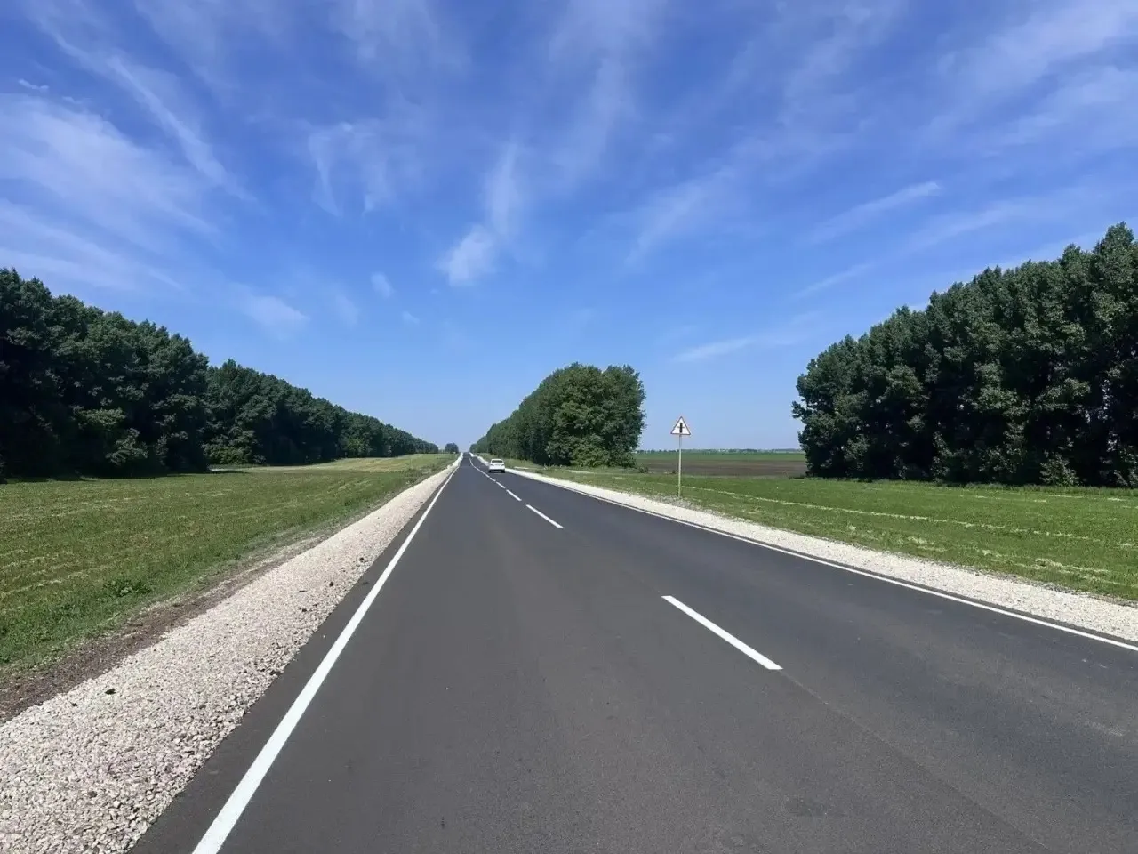 🛣️ По #национальныйпроект «Инфраструктура для жизни» завершился ремонт участка автомобильной дороги