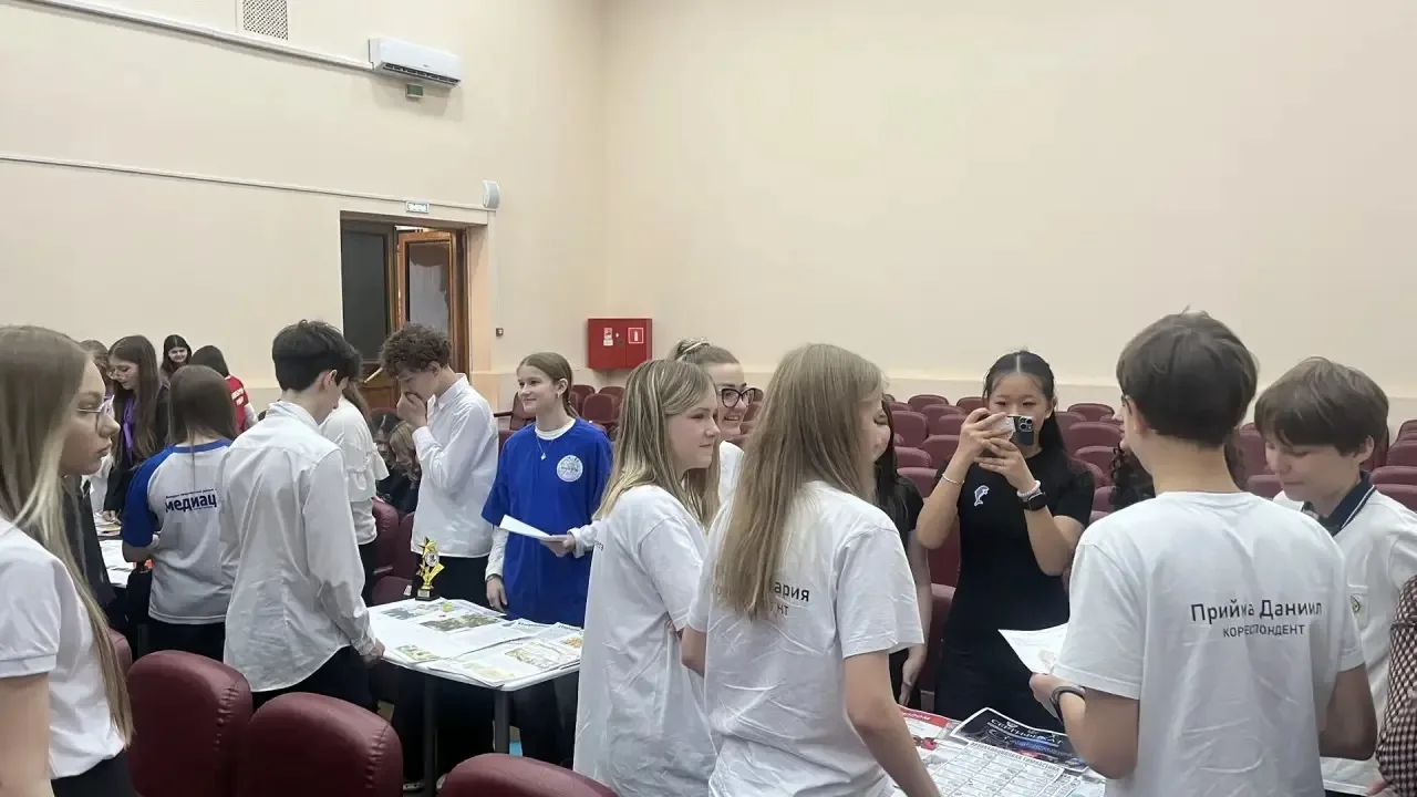 📢 Обучающиеся МАОУ «Школа №10» приняли участие в Ассамблее детских и молодёжных объединений города Р