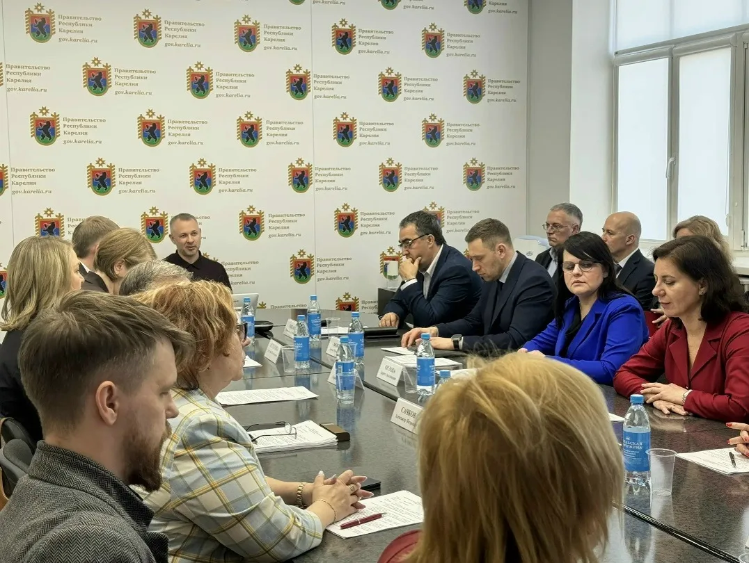 Число магазинов, в которых можно снять наличные на кассах в Карелии выросло на 22% за г...