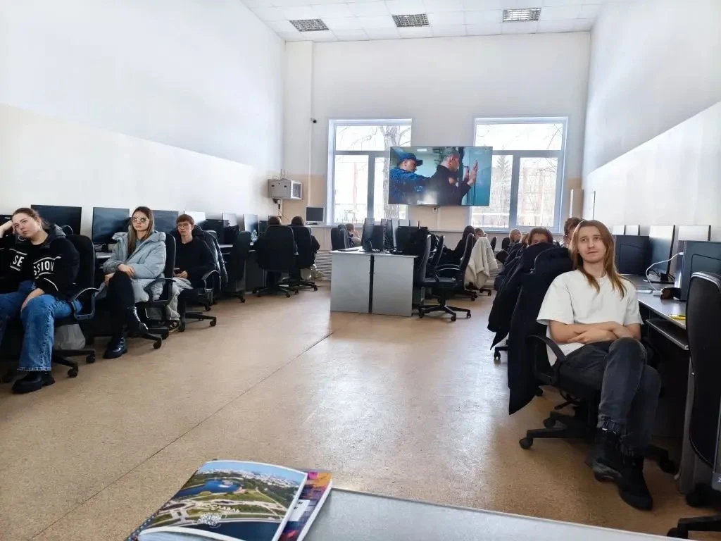 Фильм «Предательство» в Самарском ГАУ 🎥  На этой неделе в рамках кураторских часов студенты Самарско