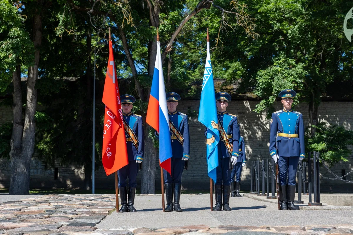 В День памяти и скорби вместе с Губернатором Псковской области Михаилом Ведерниковым, председателем 