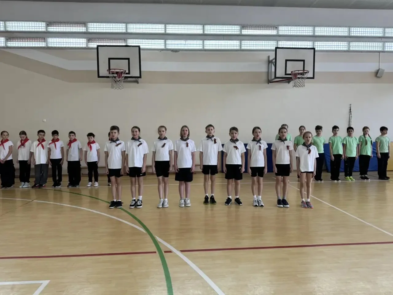 📣 Зарница: отборочный этап для 4 классов!  Сегодня состоялся захватывающий муниципальный этап отрядн