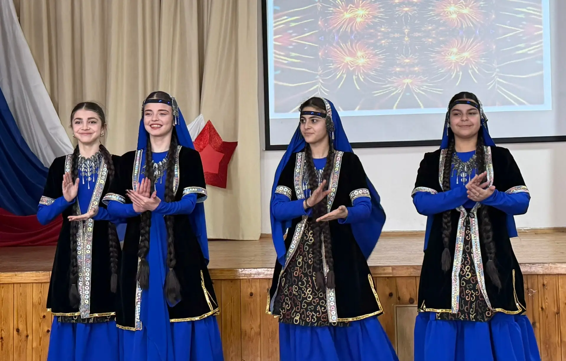 📣Муниципальный смотр художественной самодеятельности «Территория творчества», посвященный Году единс