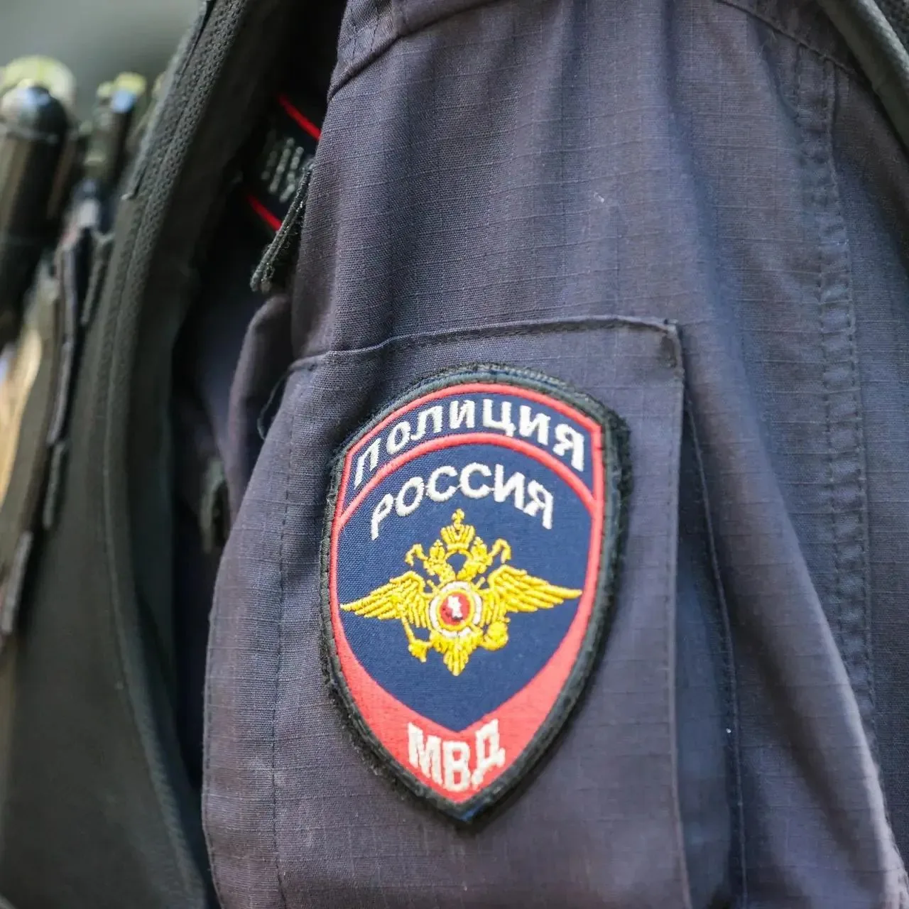 😅В Питере ограбили курьершу, которая несла мошенникам деньги пенсионерки