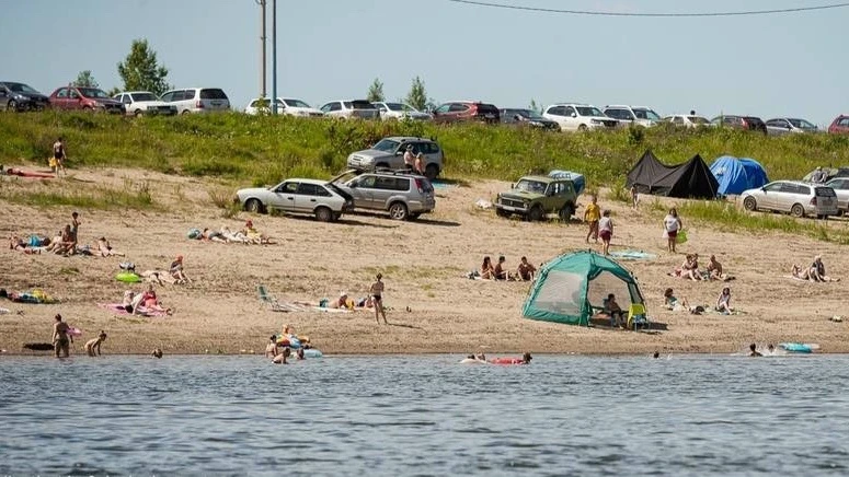 ⛱️ Семейкин остров снова открыт для купания.