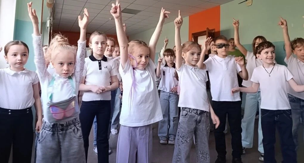 📍 День второй. Летний лагерь «Светлячок»