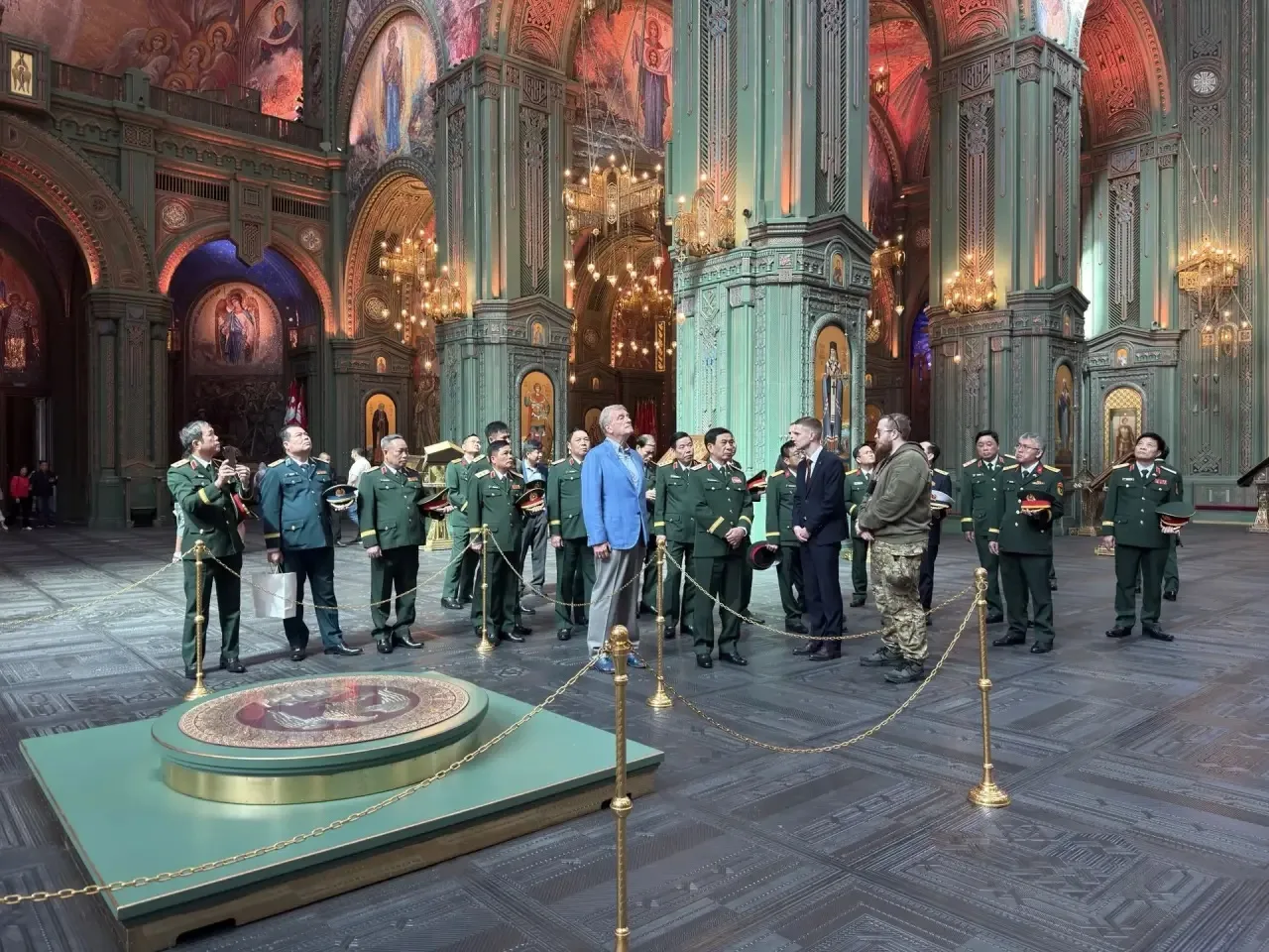 🇻🇳🇷🇺 Делегация из Вьетнама посетила парк «Патриот» в рамках официального визита в Россию  Сегодня, 2