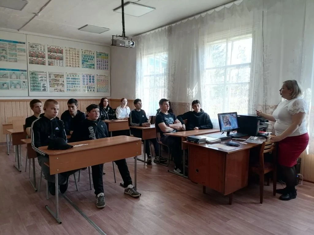 Квиз "Великая Победа"  Ребята приняли участие в увлекательном квизе, посвященном одному из самых зна