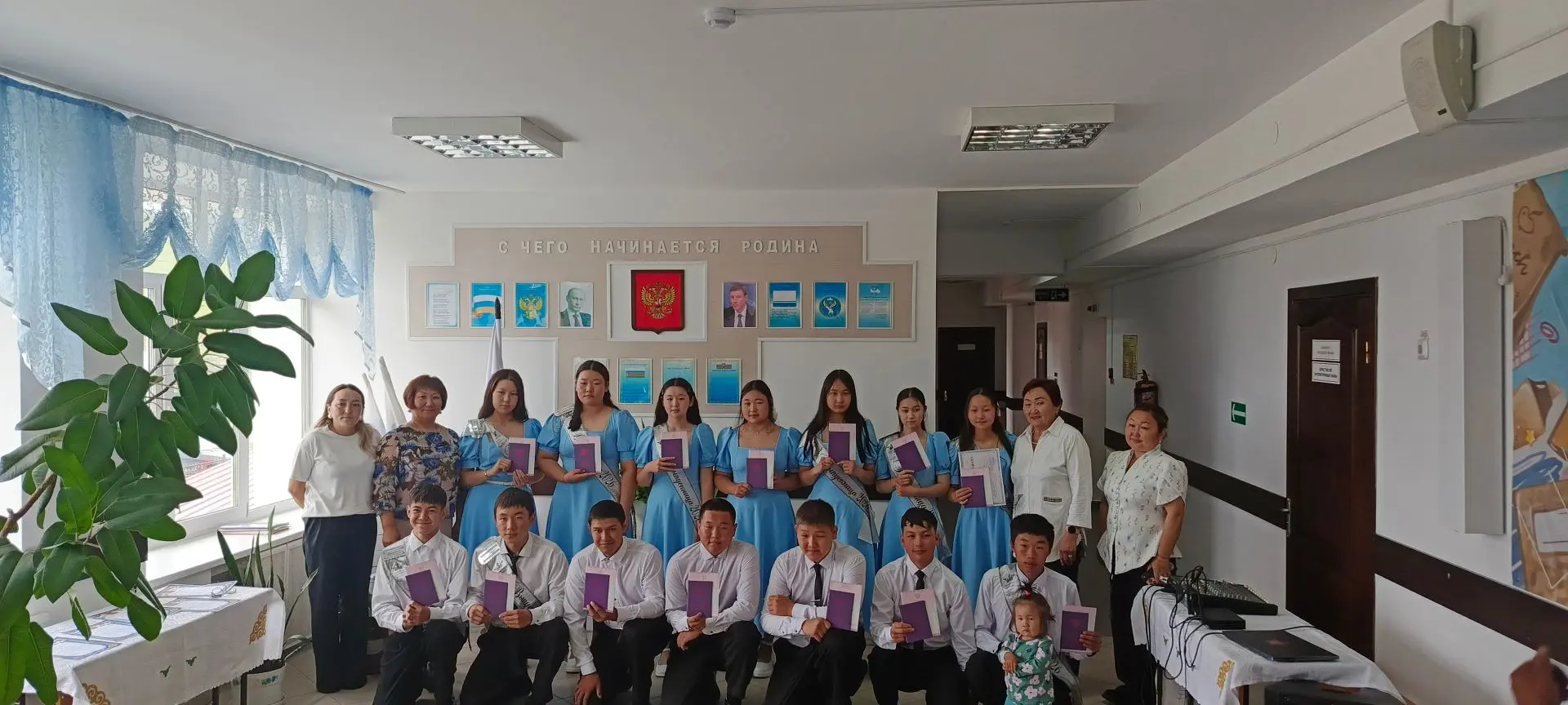 🎉🎊Торжественная церемония вручения аттестатов об основном общем образовании стала ярк...