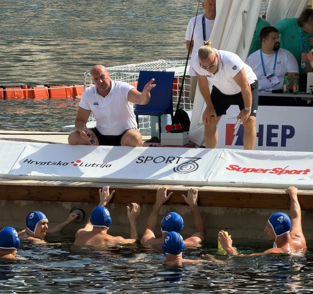 Сегодня покажем четыре решающих матча ЧМ 4x4 на Матч! Арена 🤽‍♀🤽‍♂