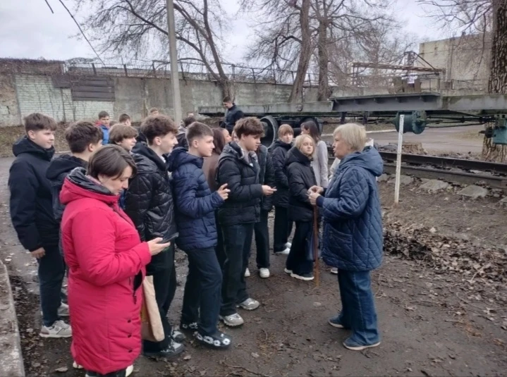 7 апреля по адресу Б.Хмельницкого были проведены профессиональные пробы с учениками средней общеобра