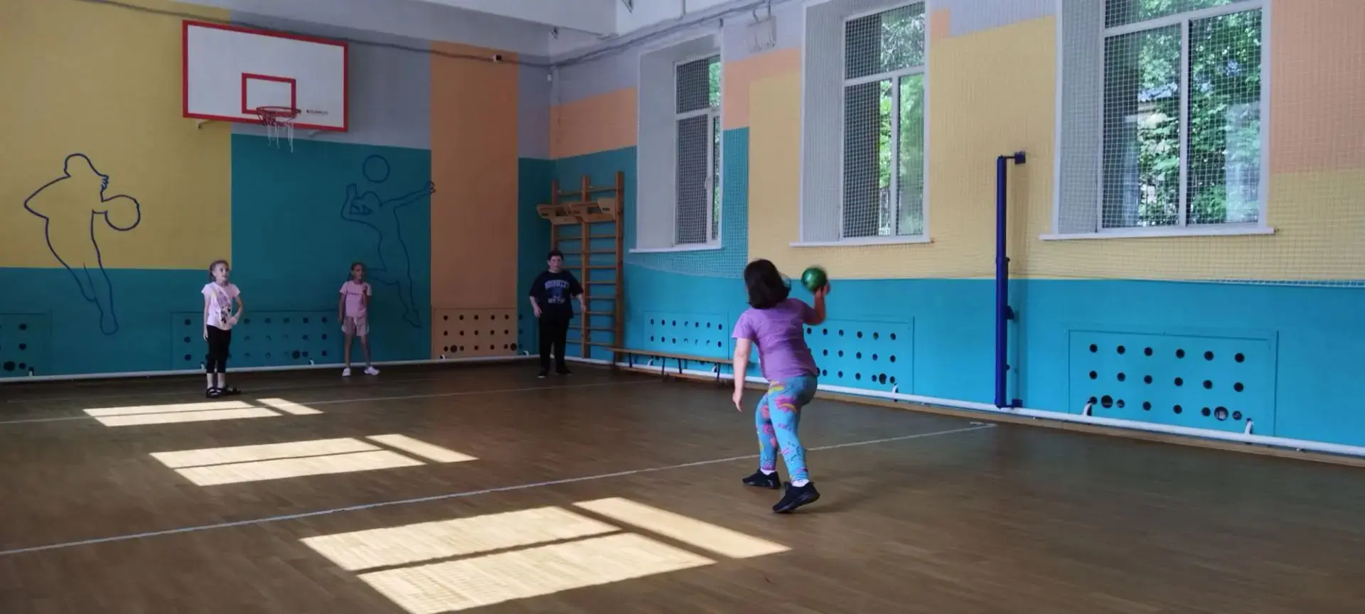 🏃‍♂️ Спорт — залог здоровья и отличного настроения! 🏃‍♀️

Сегодня в нашем пришкольном лагере прошё