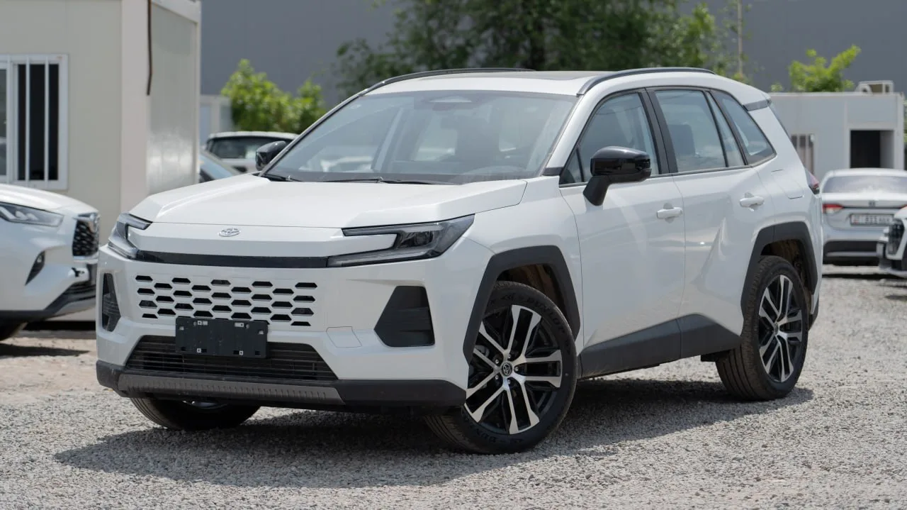 👑 TOYOTA WILDLANDER 2026  БЕЗУПРЕЧНЫЙ СТИЛЬ И МОЩЬ! 👑  🔥 В НАЛИЧИИ В БИШКЕКЕ! 🔥 Забудьте о  долгих о