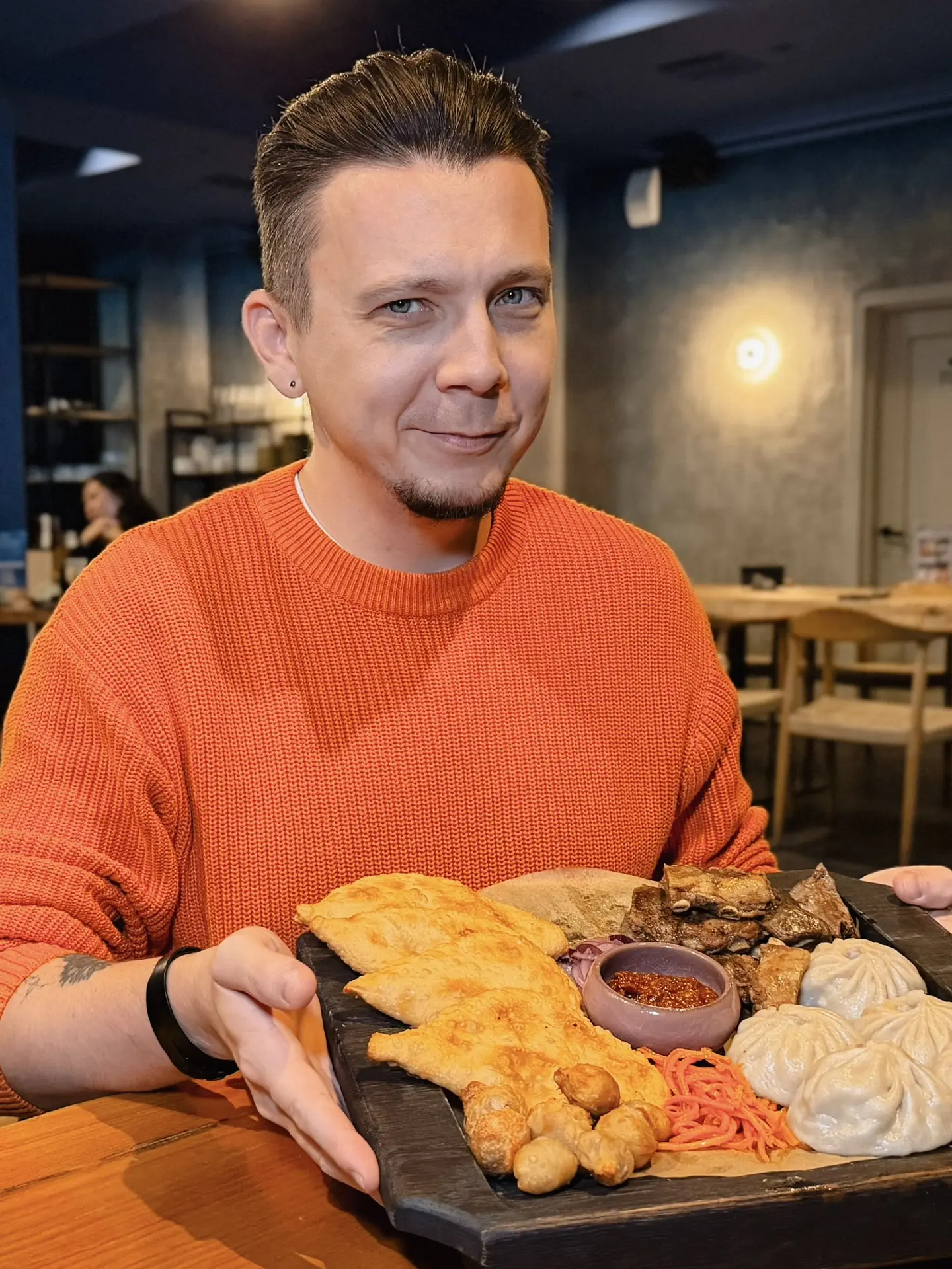 ГДЕ В МОСКВЕ ПОПРОБОВАТЬ БУРЯТСКУЮ КУХНЮ