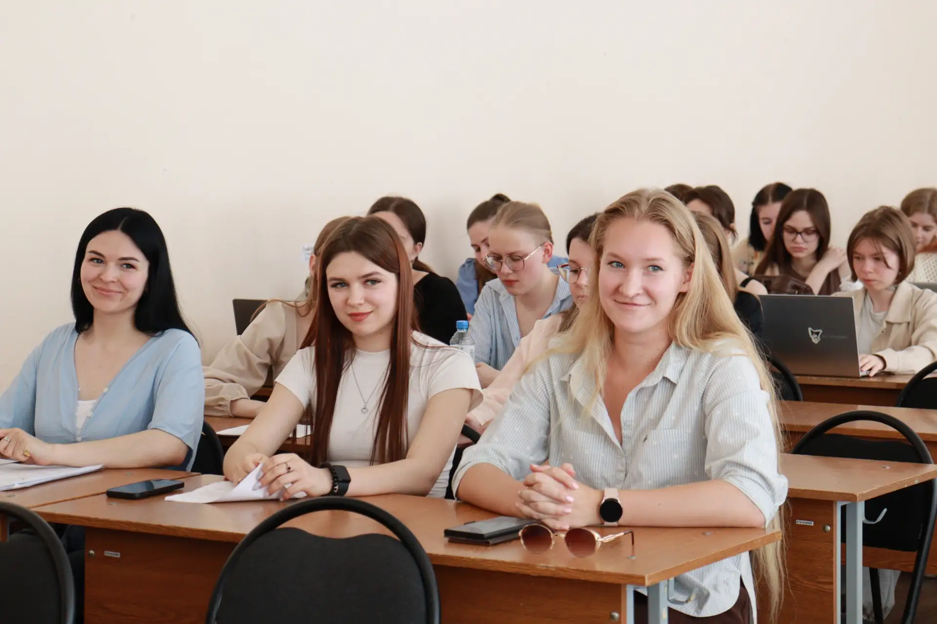 🧠 Состоялся юбилейный междисциплинарный семинар факультета психологии и факультета биологии и эколог