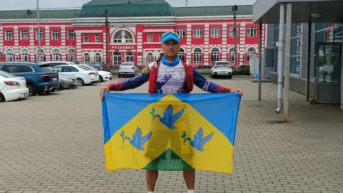 🏃‍♂️ Более 750 километров бегом ради одного сюрприза.

Житель Новочебоксарска Владимир Дряблов добр