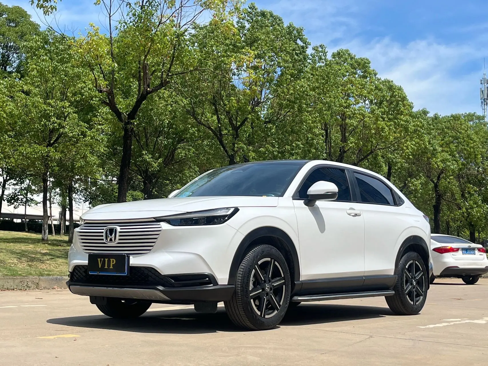 🚗 Поступление автомобилей с небольшим пробегом на скалд в Китае. 

Все авто проверены, в отличном с