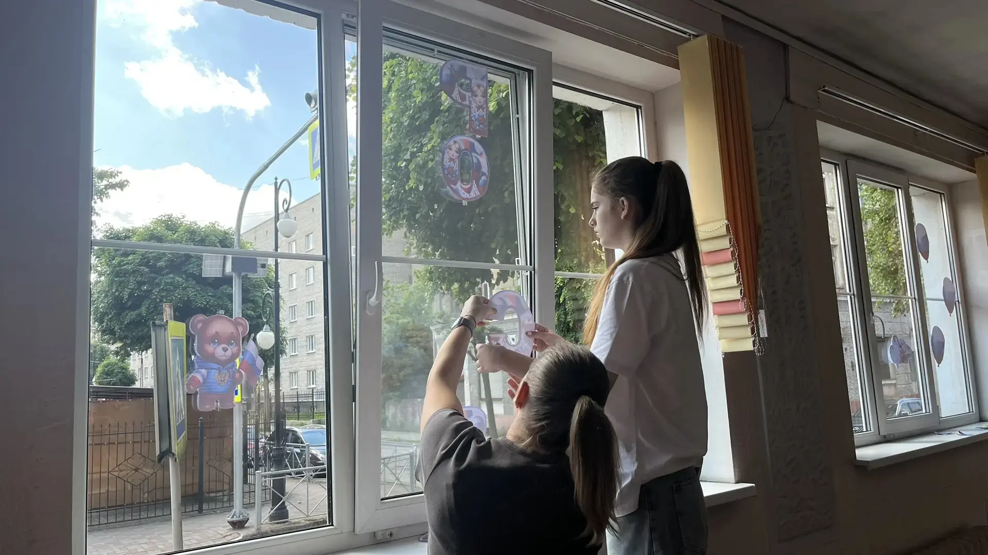 Всероссийская акция "Родиной горжусь"🇷🇺

﻿﻿В преддверии Дня России активисты первичного отделения 